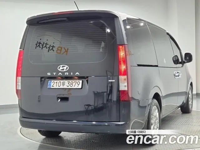 Hyundai Staria — Фото автомобиля 3