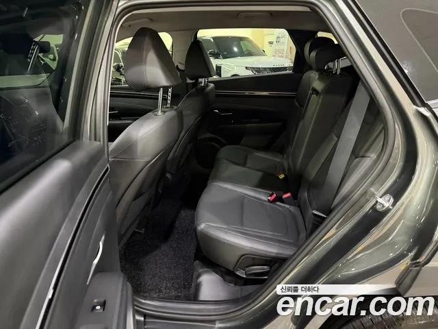 Hyundai Tucson Tucson (NX4) Бензин 1.6 Turbo 4WD — Фото автомобиля 7