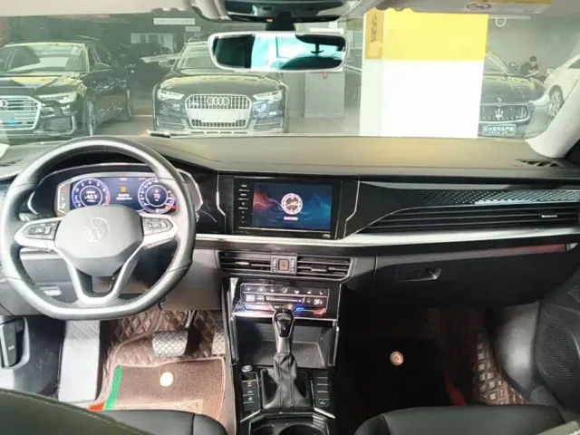 Volkswagen Passat — Фото автомобиля 9