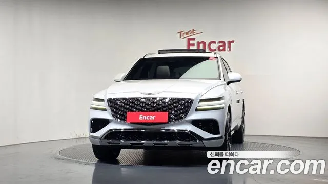 Genesis GV80 — Фото автомобиля 3