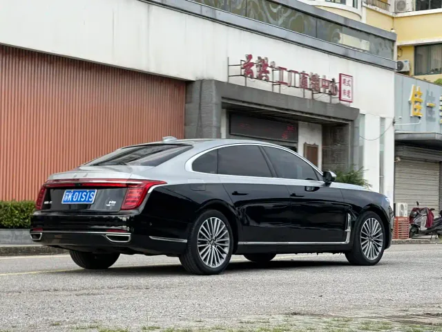 Hongqi H9 — Фото автомобиля 7