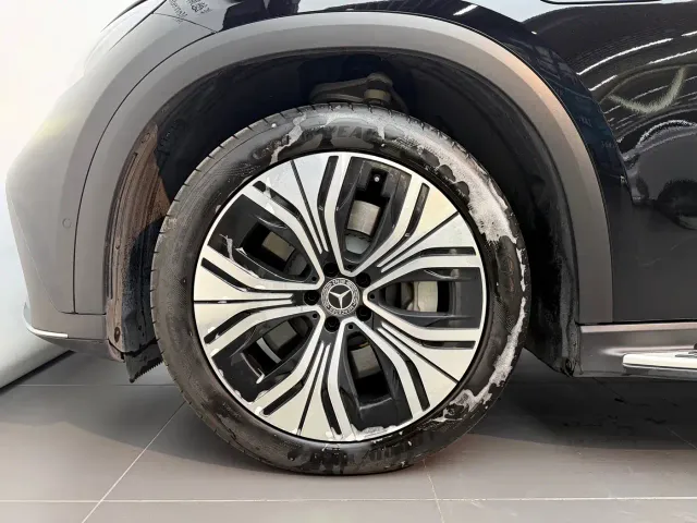 Mercedes-Benz EQE SUV — Фото автомобиля 20
