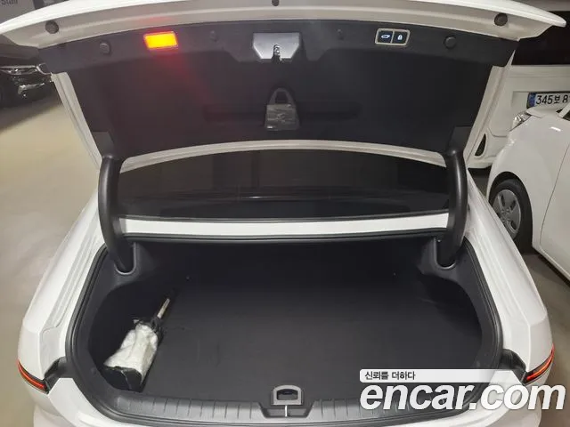 Hyundai Grandeur GN7 — Фото автомобиля 17