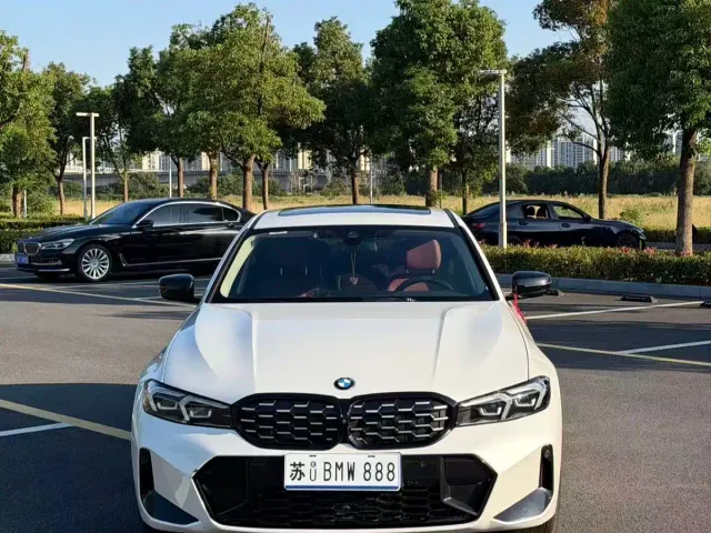 BMW 3 Series — Фото автомобиля 2