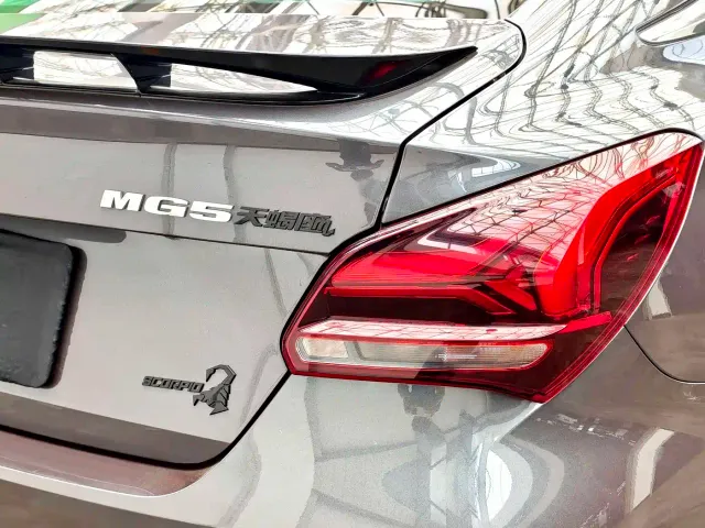 MG 5 Scorpio — Фото автомобиля 17