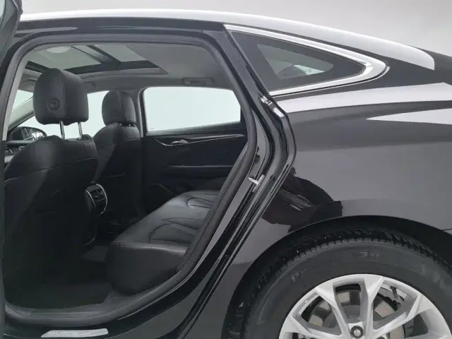 Buick LaCrosse — Фото автомобиля 15