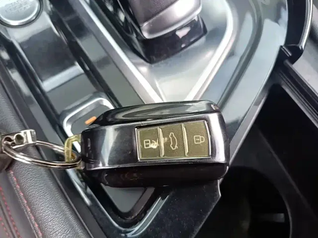 Dongfeng Fengshen AX7 — Фото автомобиля 8