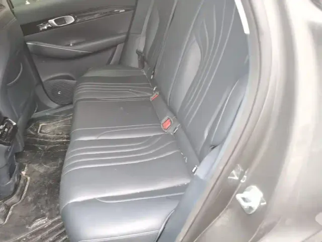 Geely Galaxy E5 — Фото автомобиля 16
