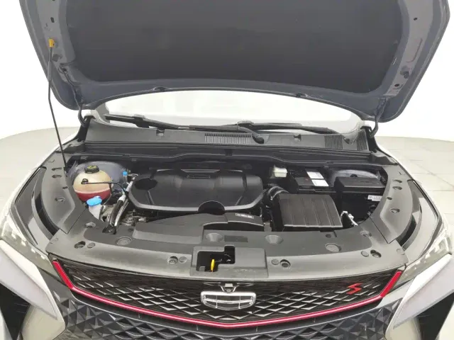 Geely Binyue — Фото автомобиля 6