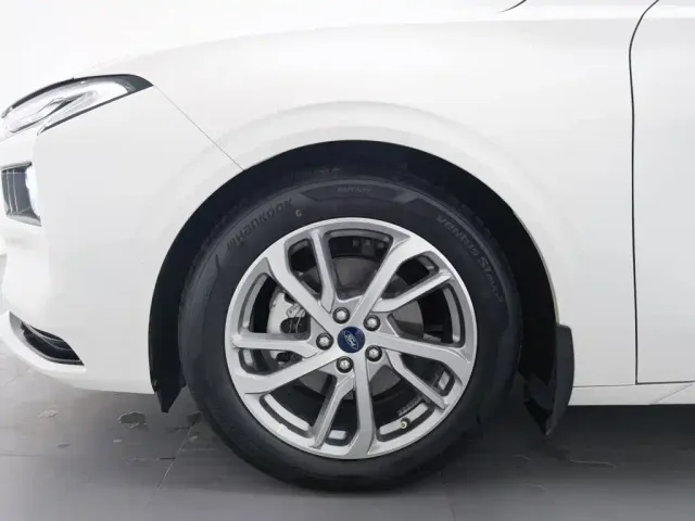 Ford Mondeo — Фото автомобиля 17