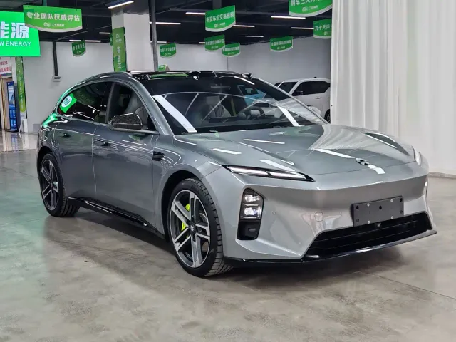 Nio ET5 Touring — Фото автомобиля 3