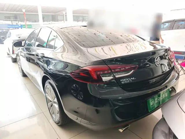Buick Regal — Фото автомобиля 4