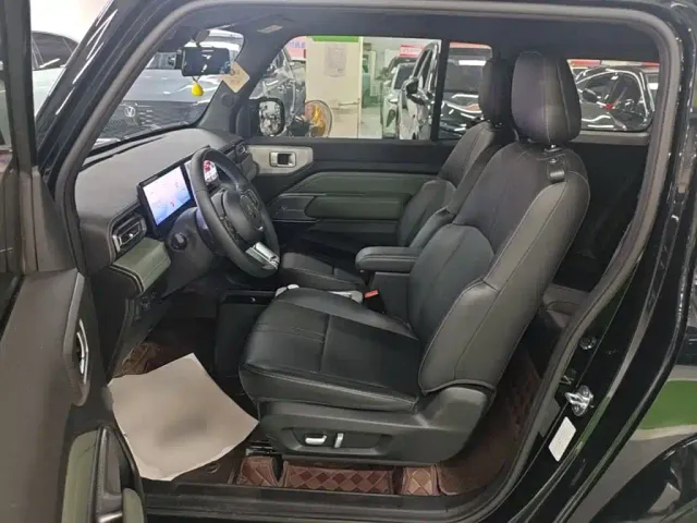 Baojun Yep — Фото автомобиля 14
