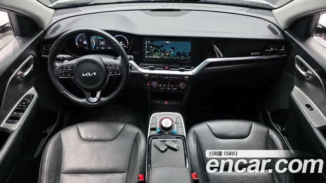 Kia Niro Niro Plus Earth — Фото автомобиля 5