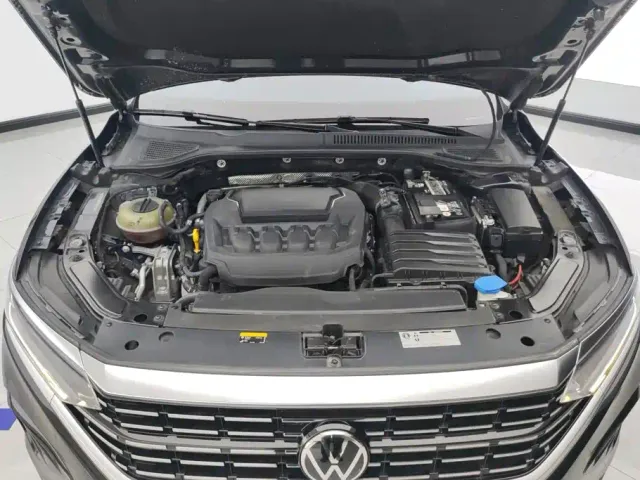 Volkswagen Passat — Фото автомобиля 10