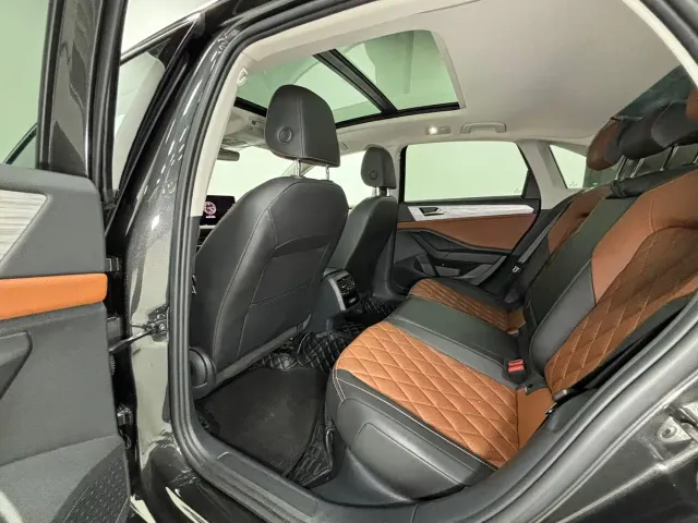 Volkswagen Sagitar — Фото автомобиля 10