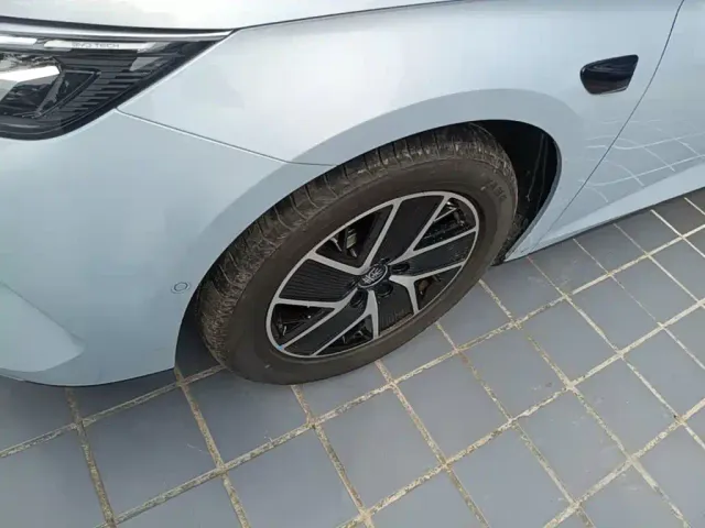 BYD Qin L — Фото автомобиля 22
