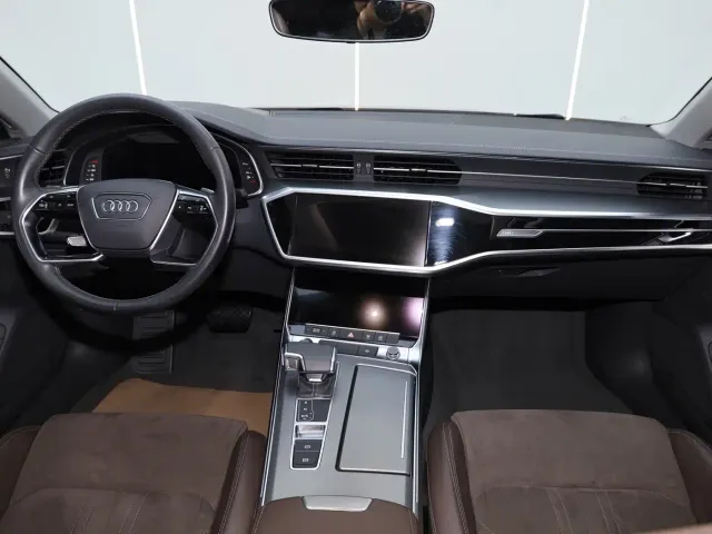 Audi A7L — Фото автомобиля 23