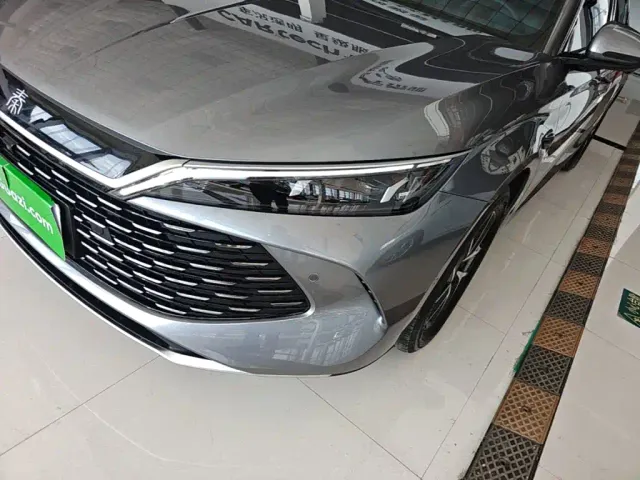 BYD Qin L — Фото автомобиля 23