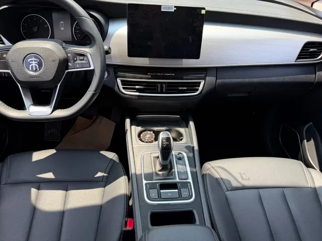 BYD Song MAX — Фото автомобиля 16