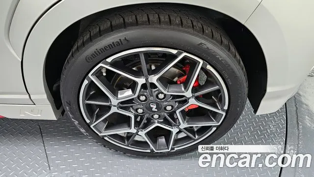 Hyundai Kona Новый Kona Бензин 2.0 2WD — Фото автомобиля 19