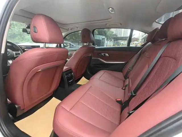 BMW i3 — Фото автомобиля 3