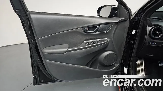 Hyundai Kona Kona (New) — Фото автомобиля 13