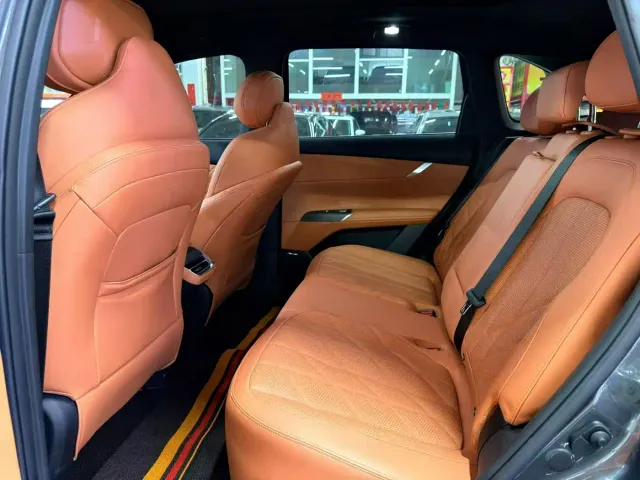 Changan CS75 Plus — Фото автомобиля 9