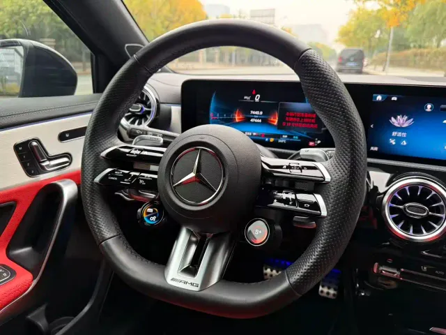 Mercedes-Benz A-Class AMG — Фото автомобиля 7