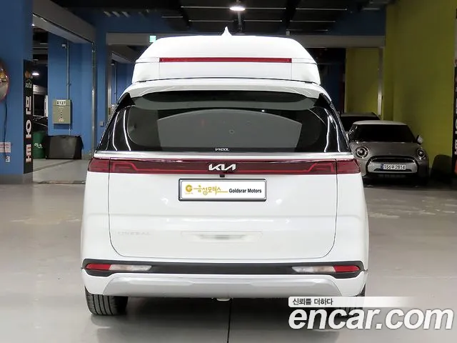 Kia Canival Carnival 4 поколение Дизель 9 мест Hi-Limousine — Фото автомобиля 3