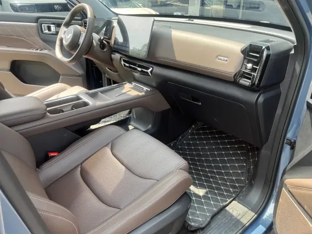 Wuling Starlight 560 — Фото автомобиля 9