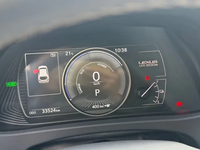Lexus UX — Фото автомобиля 6