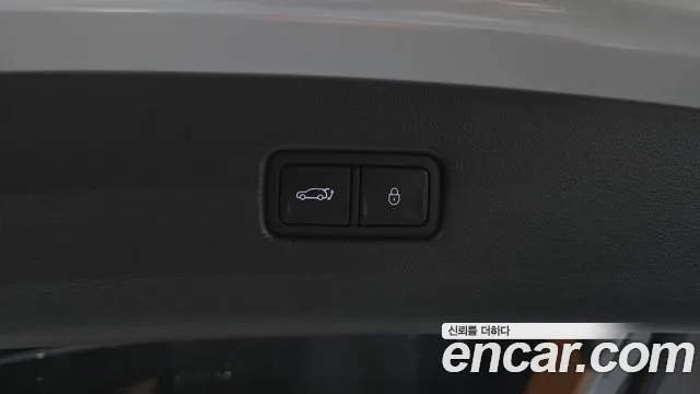 Genesis GV80 — Фото автомобиля 20