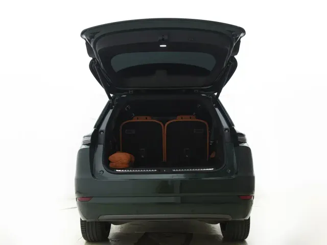 Li Auto Li Xiang L9 2023 Model Pro — Фото автомобиля 19