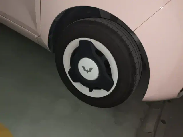 Wuling Hongguang Mini EV — Фото автомобиля 25