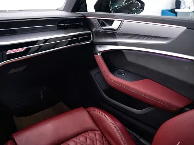 Audi A7L — Фото автомобиля 26