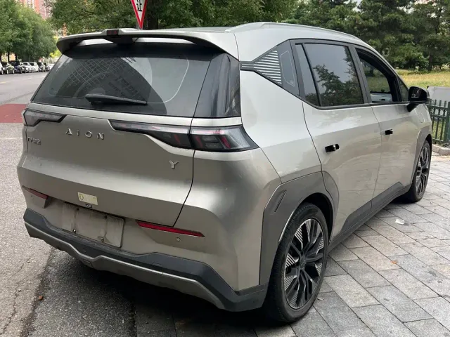 GAC Aion Y — Фото автомобиля 4