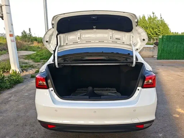 Chery Arrizo 5 — Фото автомобиля 14