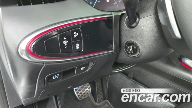 Genesis GV70 Electrified — Фото автомобиля 28