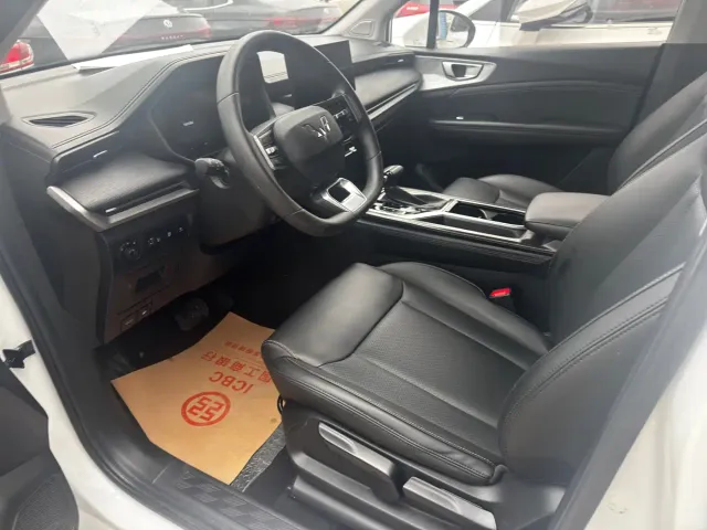 Wuling Jiachen — Фото автомобиля 10