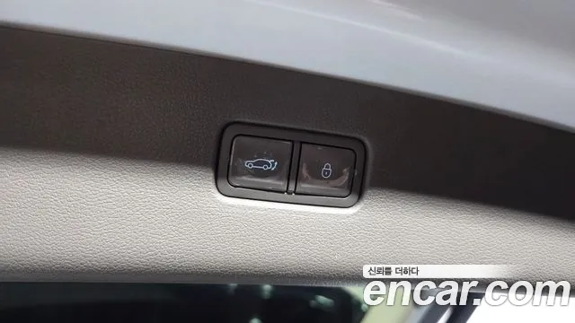 Genesis GV80 2.5T Бензин AWD — Фото автомобиля 19