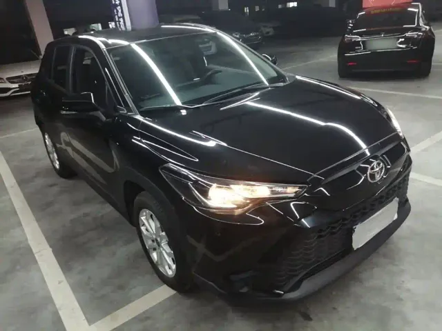 Toyota Frontlander — Фото автомобиля 3
