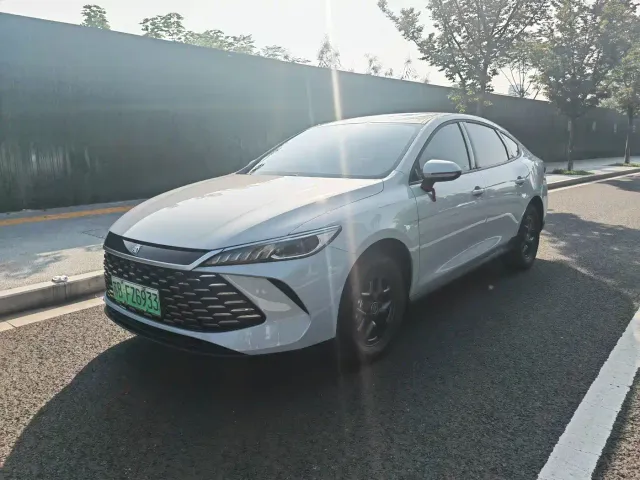 Фотография автомобиля — BYD Qin PLUS