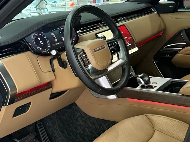Land Rover Range Rover — Фото автомобиля 3