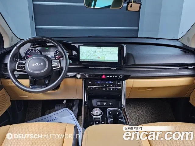 Kia Carnival Generation 4 — Фото автомобиля 7