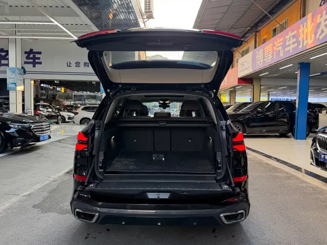 BMW X5 — Фото автомобиля 21
