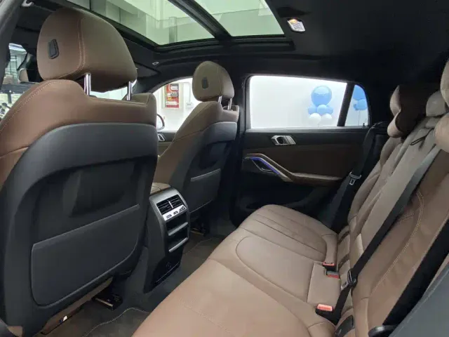 BMW X6 — Фото автомобиля 24
