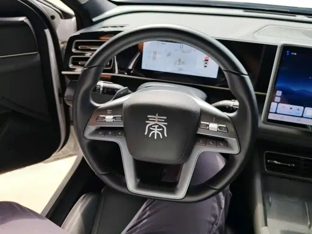 BYD Qin L — Фото автомобиля 10