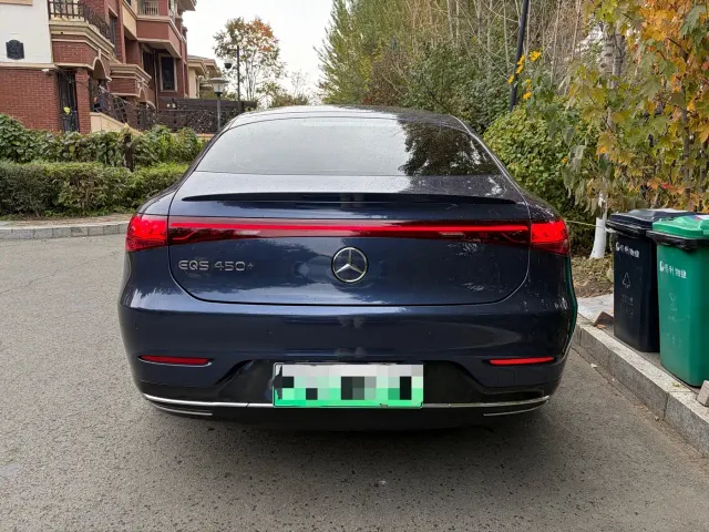 Mercedes-Benz EQS — Фото автомобиля 2