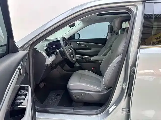Buick E5 — Фото автомобиля 9